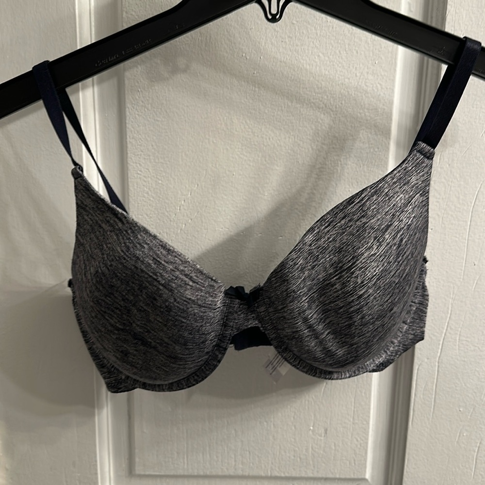 Secret Treasures Underwire Bra 38C